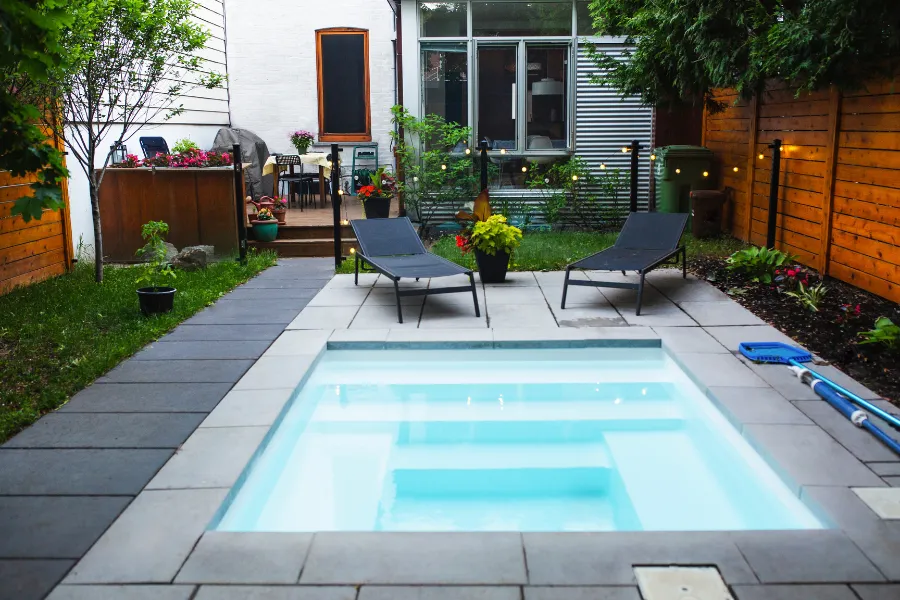 toronto professional small pool shape ideas